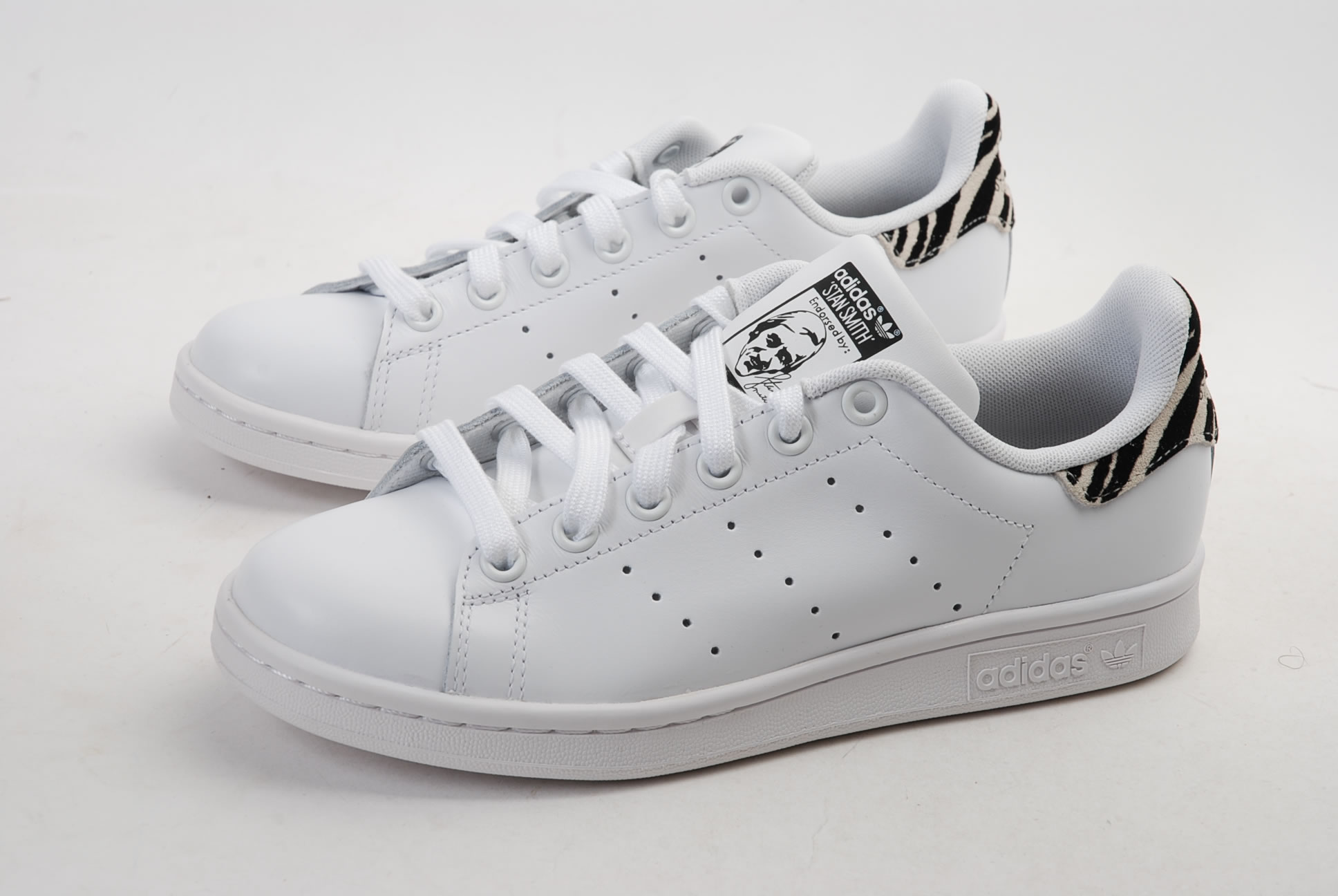 adidas stan smith blanche et zebre